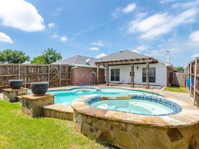 432  Maplegrove Drive , Cedar Hill Texas 75104