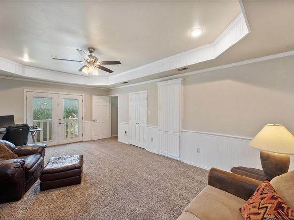 5206  Independence Avenue , Arlington Texas 76017
