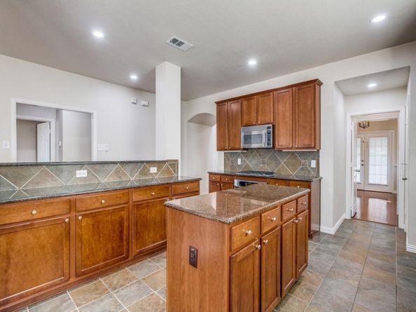 7012  Clipper Drive , Grand Prairie Texas 75054