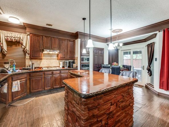 2732  Stonepointe  , McKinney Texas 75072
