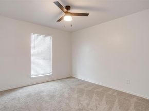 3925  Singleleaf Lane , Fort Worth Texas 76133