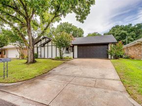 3925  Singleleaf Lane , Fort Worth Texas 76133