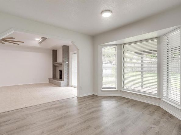3925  Singleleaf Lane , Fort Worth Texas 76133
