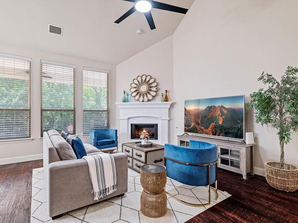 12130  Jackson Creek Drive , Dallas Texas 75243