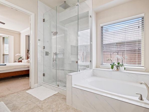 12130  Jackson Creek Drive , Dallas Texas 75243