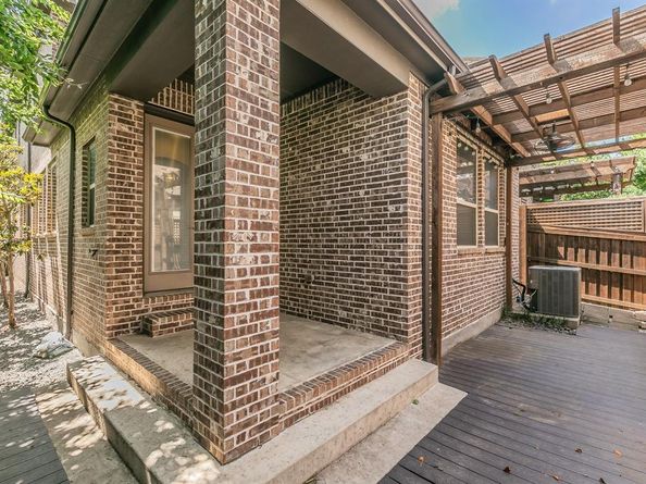 8608  Ballifeary Place , Dallas Texas 75238