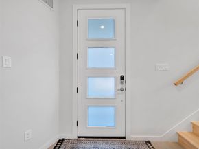 2802  Lee Street , Dallas Texas 75206