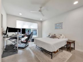 2802  Lee Street , Dallas Texas 75206