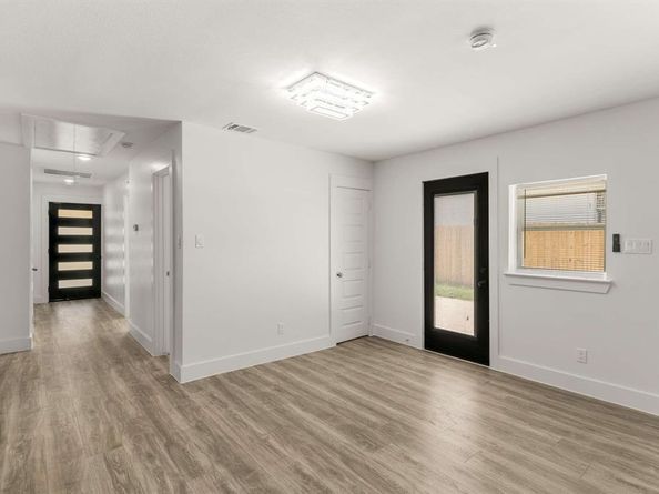 1511 S Marsalis Avenue , Dallas Texas 75216