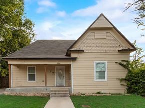 204  New York Avenue , Fort Worth Texas 76104