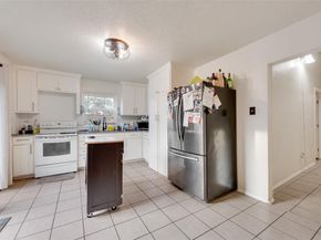 204  New York Avenue , Fort Worth Texas 76104