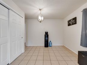 204  New York Avenue , Fort Worth Texas 76104