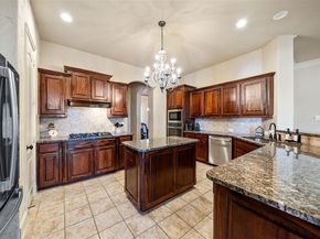 5048  Exposition Way , Fort Worth Texas 76244