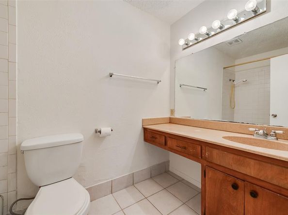 508  Neptune Drive , Denton Texas 76209