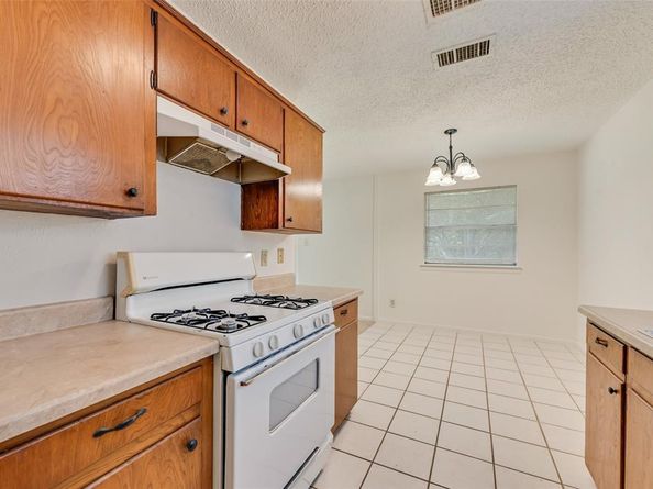 508  Neptune Drive , Denton Texas 76209