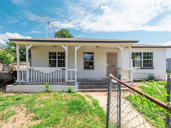 3924  Dismount Street , Dallas Texas 75211