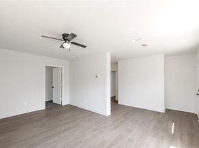 3924  Dismount Street , Dallas Texas 75211