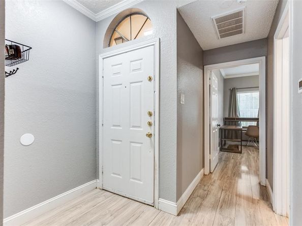 5325  Bent Tree Forest Drive  1141, Dallas Texas 75248