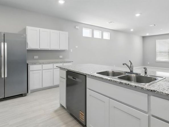 3017  PECAN FARM Lane , Fort Worth Texas 76140
