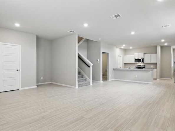 3017  PECAN FARM Lane , Fort Worth Texas 76140
