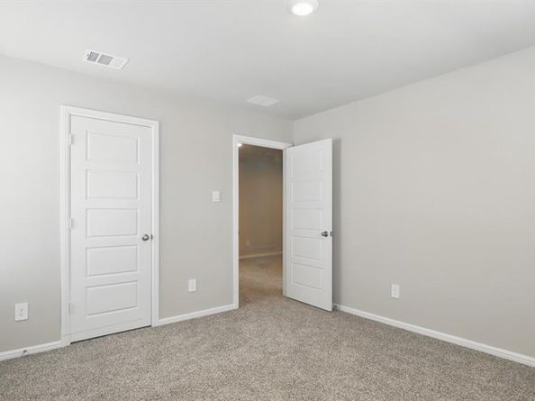3017  PECAN FARM Lane , Fort Worth Texas 76140
