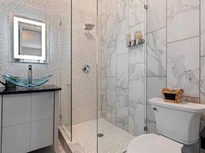 5919  Lindenshire Lane , Dallas Texas 75230