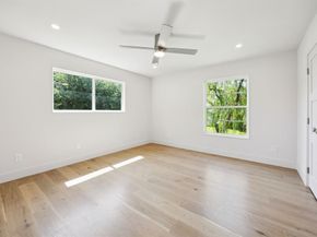 3145  Darvany Drive , Dallas Texas 75220