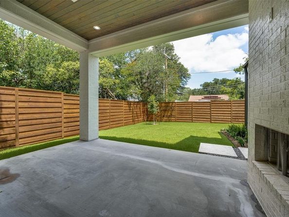 3739  Park Lane , Dallas Texas 75220