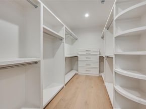 3739  Park Lane , Dallas Texas 75220
