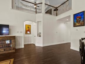 1517  Presley Way , Lantana Texas 76226