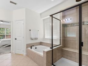 1517  Presley Way , Lantana Texas 76226