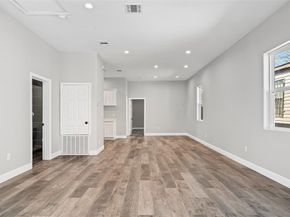 914 E Tucker Street , Fort Worth Texas 76104