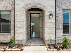801  Turnbull Avenue , Fort Worth Texas 76247