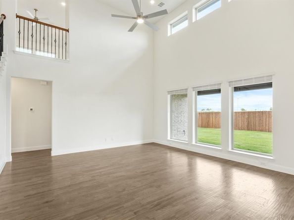 801  Turnbull Avenue , Fort Worth Texas 76247