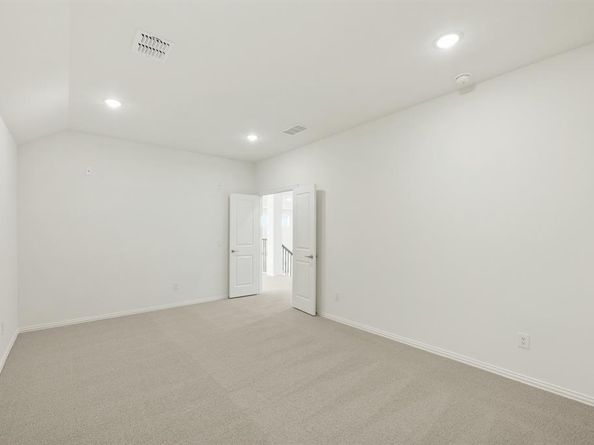 801  Turnbull Avenue , Fort Worth Texas 76247
