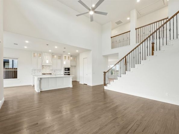 801  Turnbull Avenue , Fort Worth Texas 76247