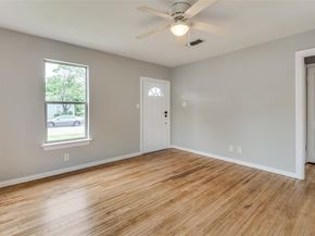 2524  Malvern Trail , Fort Worth Texas 76105