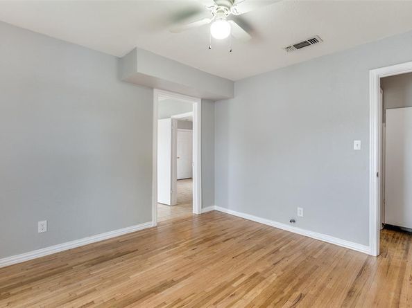 2524  Malvern Trail , Fort Worth Texas 76105