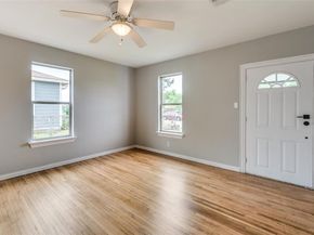 2524  Malvern Trail , Fort Worth Texas 76105