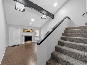 6738  Eastridge Drive  104, Dallas Texas 75231