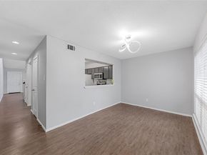 6738  Eastridge Drive  104, Dallas Texas 75231