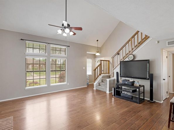 3502  Willowood Drive , Garland Texas 75040