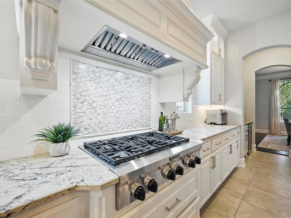 1225  Damsel Grey Trail , Lewisville Texas 75056
