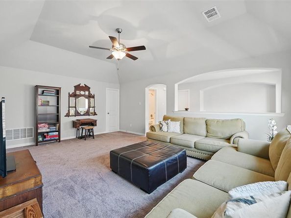 1225  Damsel Grey Trail , Lewisville Texas 75056