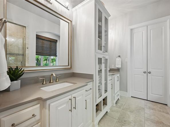 1225  Damsel Grey Trail , Lewisville Texas 75056