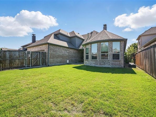 1225  Damsel Grey Trail , Lewisville Texas 75056