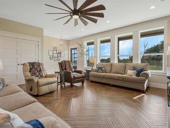 5050  Helton Road , Justin Texas 76247