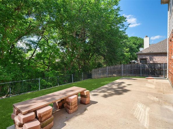 1217  Mackey Street , Garland Texas 75040