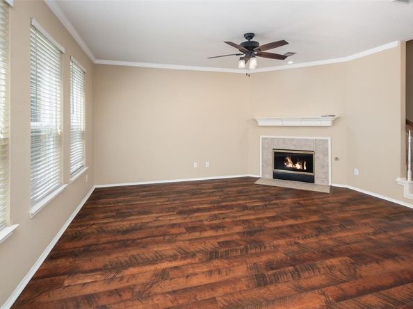 1217  Mackey Street , Garland Texas 75040