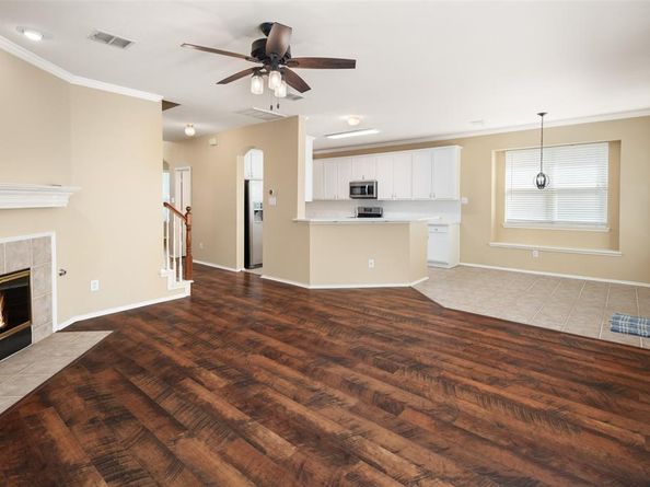1217  Mackey Street , Garland Texas 75040